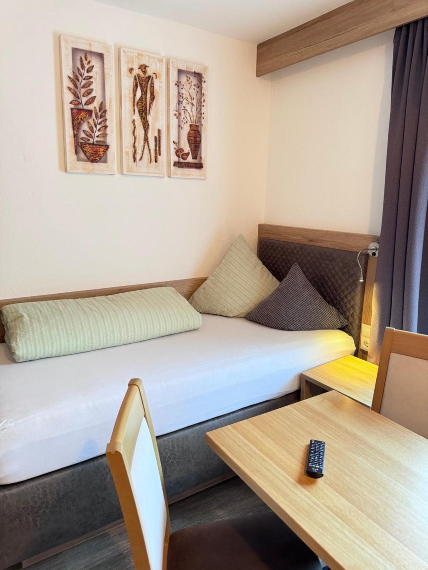 Haus Felsneck Bed & Breakfast Sölden Eksteriør bilde